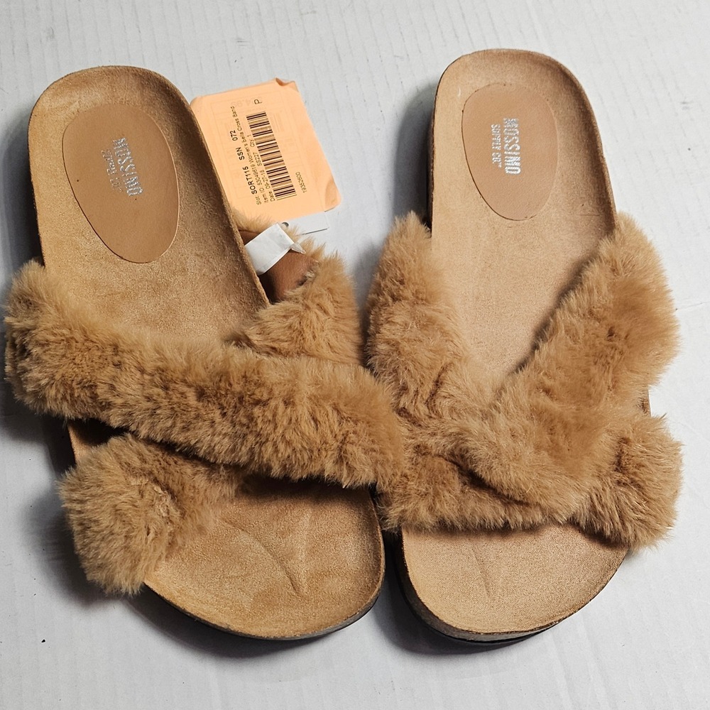 Mossimo Supply Co Bella Faux Fur Slides Tan Women's Size 9 Slip On Sandals‎ New
